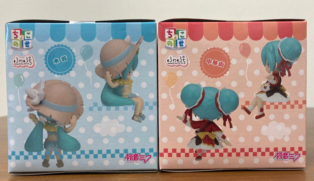 Fuwapuchi Chokonose Mini Figure Hatsune Miku Vol.2 Chinatown Ver./Swimsuit Ver. Buy