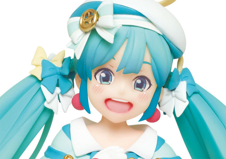 Hatsune Miku 2nd season Winter ver. Figure Taito for Sale