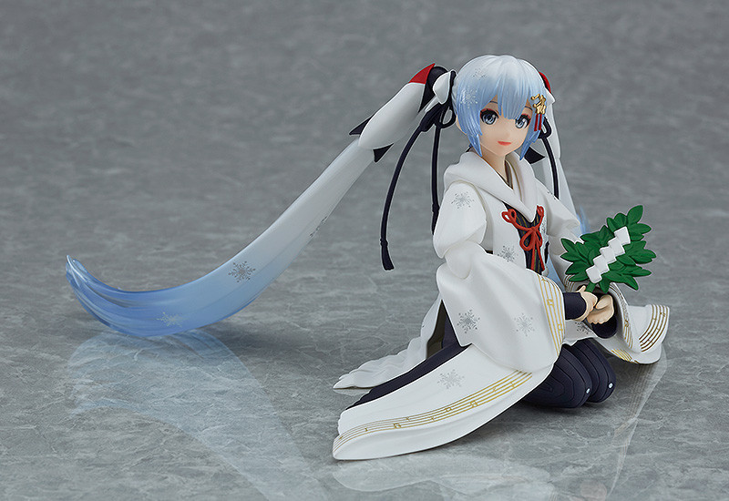 Figma Snow Miku Crane Priestess ver. Figure Buy