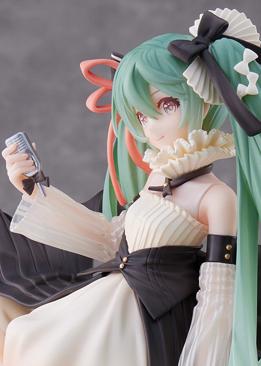 Hatsune Miku Latidos 2022 ver. Figure Taito APM Hatsune Miku for Sale