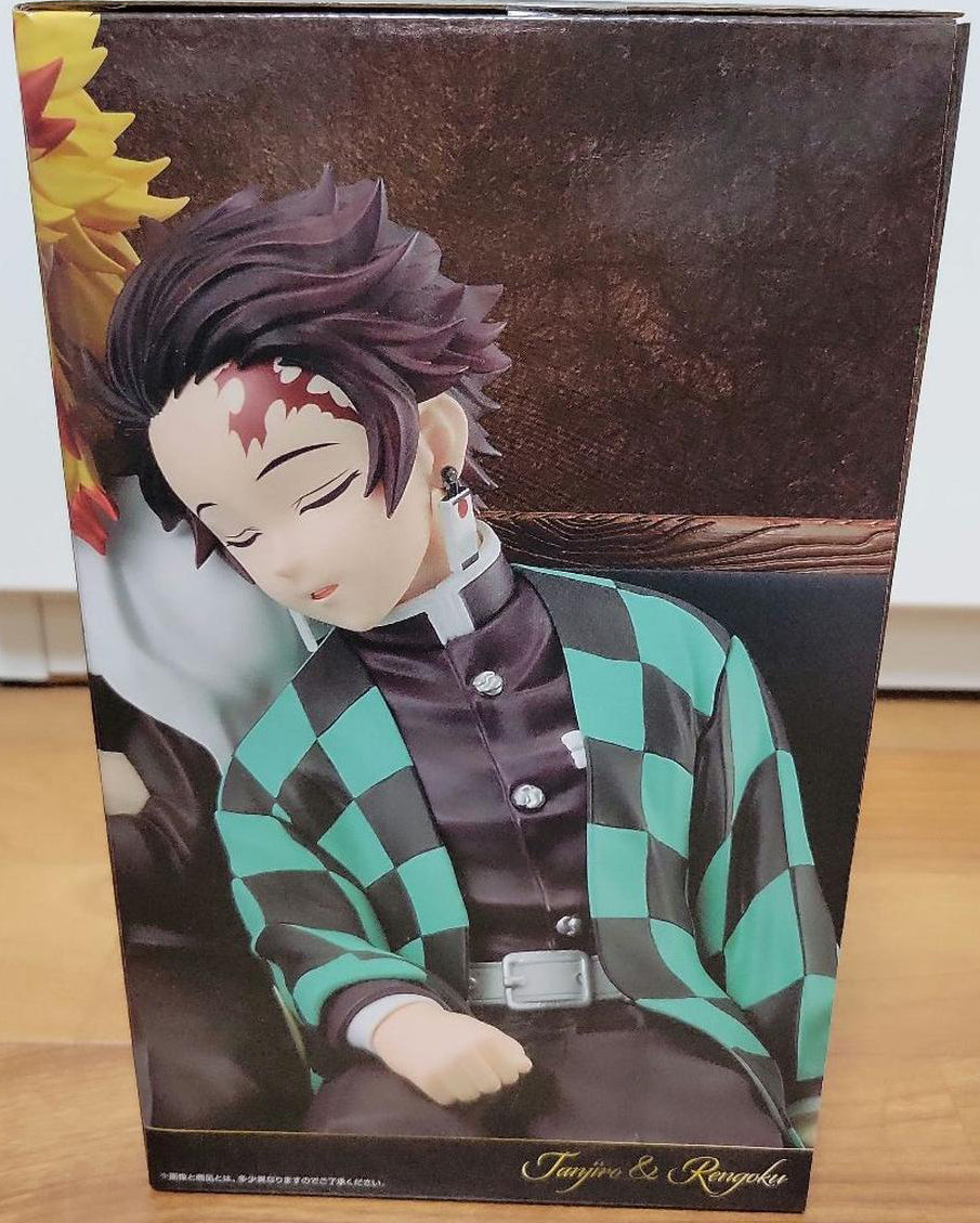 Ichiban Kuji Demon Slayer Locus Tanjiro/Kyojuro Rengoku Figure Prize A for Sale