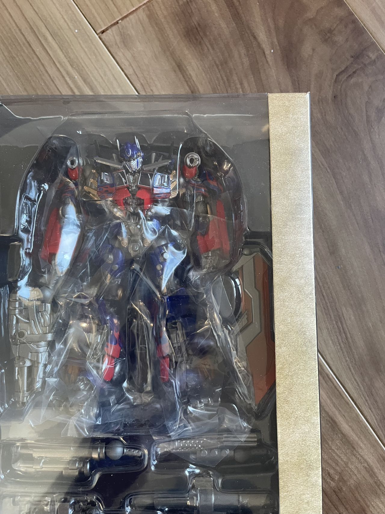 Legacy of Revoltech LR-049 Transformers: Dark of the Moon Optimus Prime