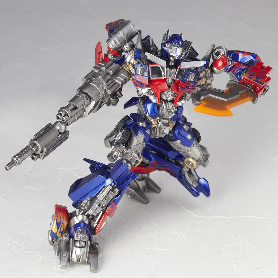 Legacy of Revoltech LR-049 Transformers: Dark of the Moon Optimus Prime