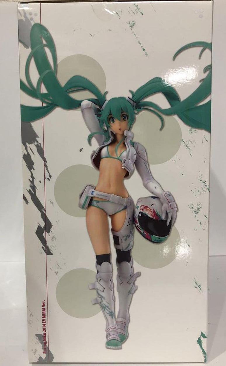 Good Smile Racing Hatsune Miku Racing Miku 2014 EV MIRAI Ver. 1/7 Scale Figure