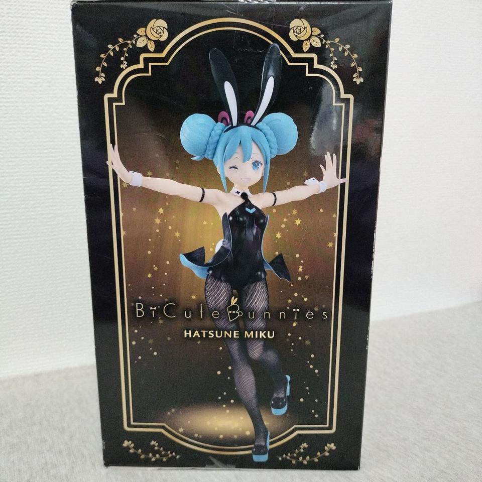 FuRyu Hatsune Miku BiCute Bunnies Figure Wink Ver. for Sale