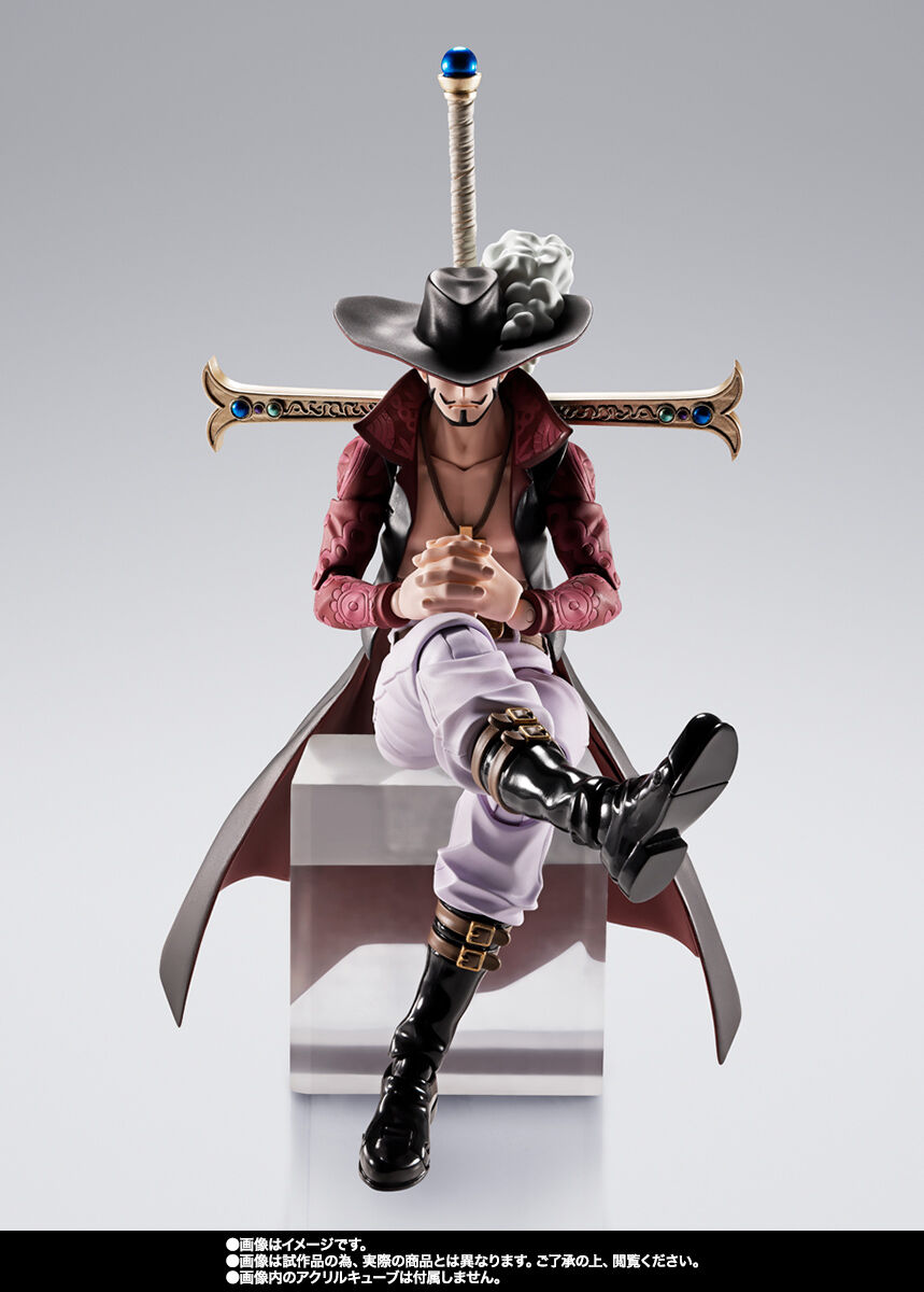 One Piece S.H.Figuarts Dracule Mihawk Hawk Eye Figure Buy