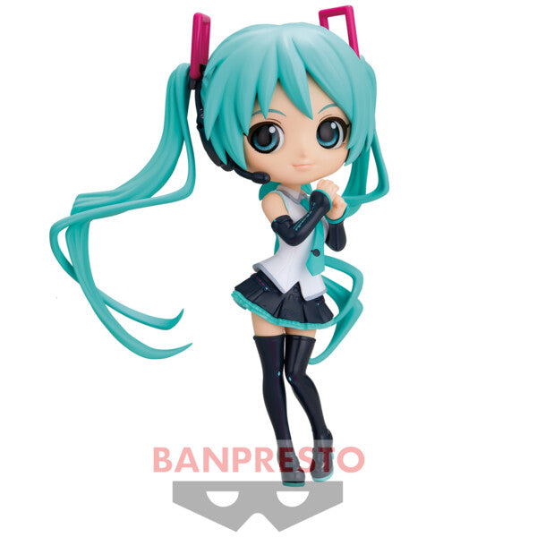 Q Posket V4X STYLE Hatsune Miku Figure for Sale