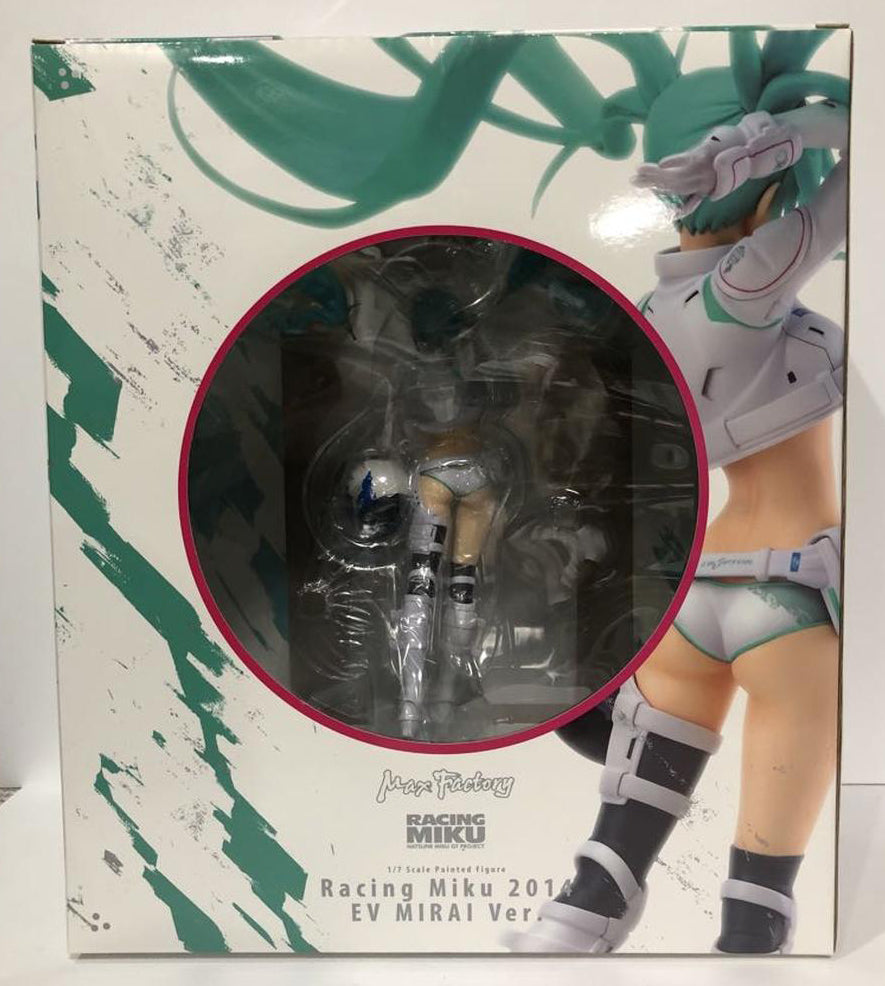 Good Smile Racing Hatsune Miku Racing Miku 2014 EV MIRAI Ver. 1/7 Scale Figure