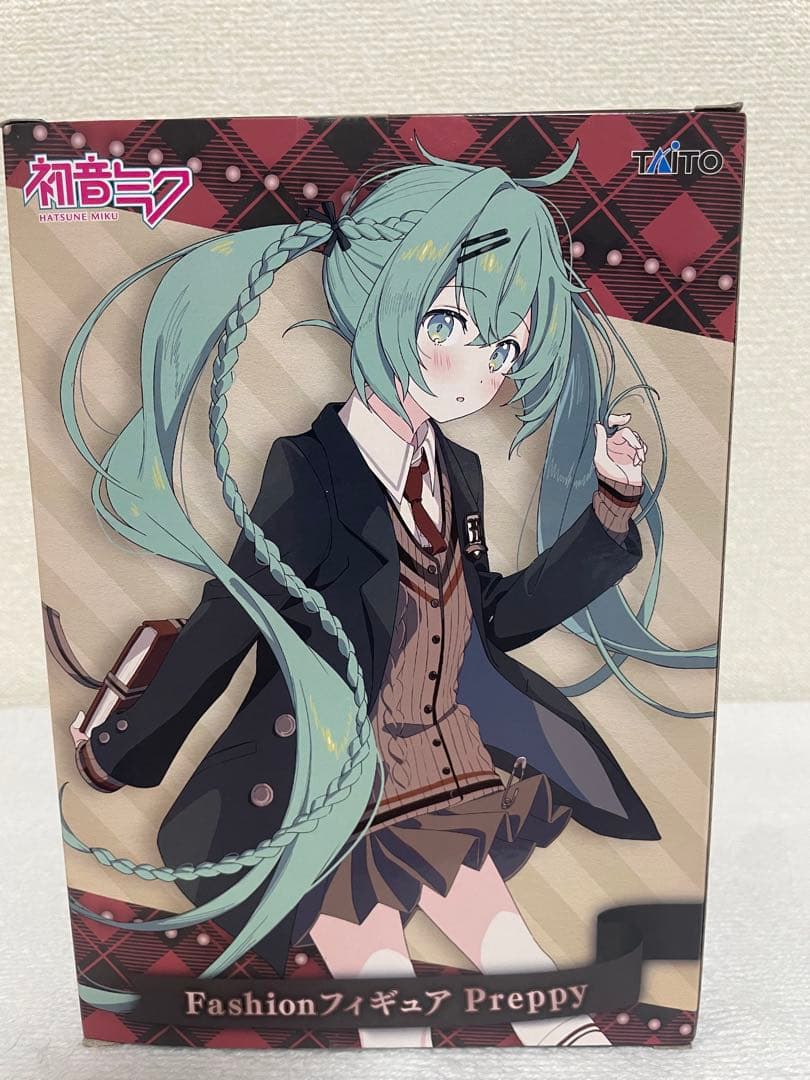 Taito Hatsune Miku Fashion Figure Preppy for Sale