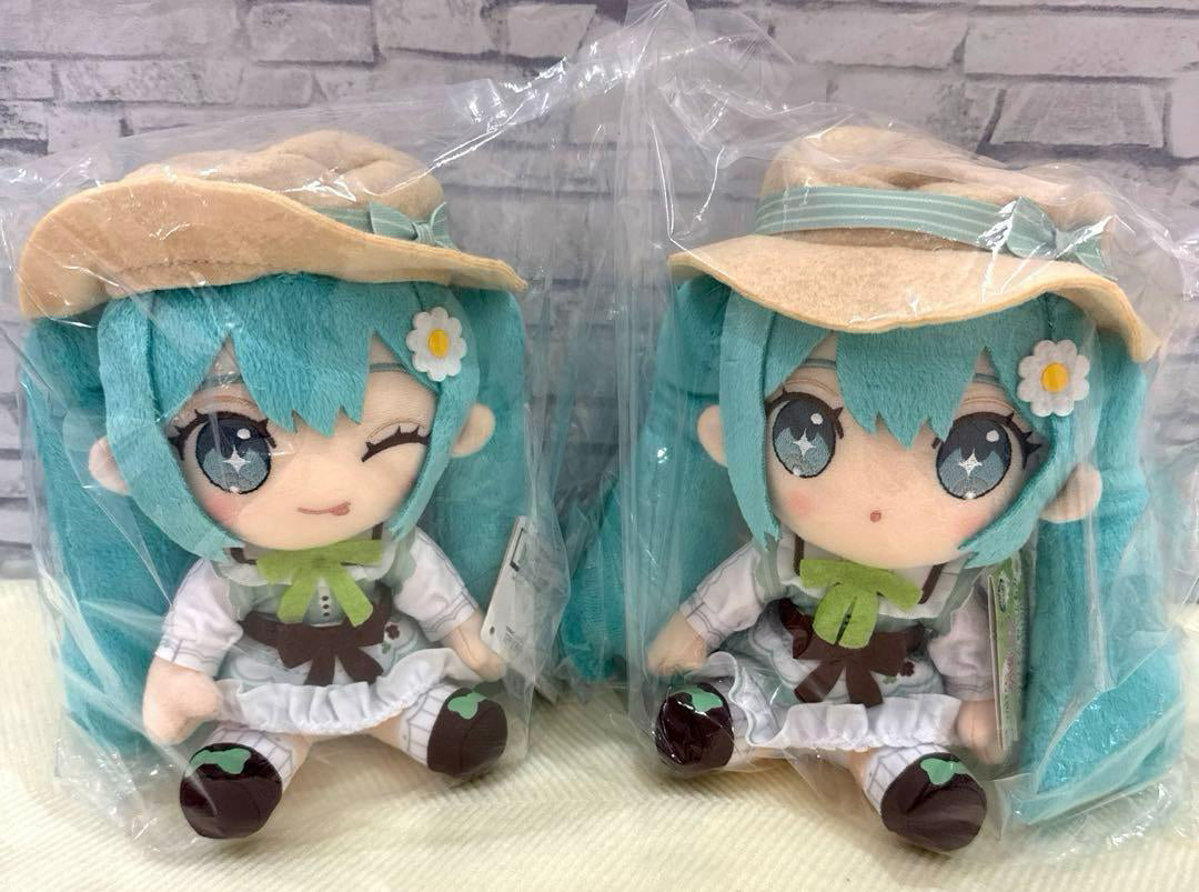 Taito Hatsune Miku Original Plush Fashion Country for Sale