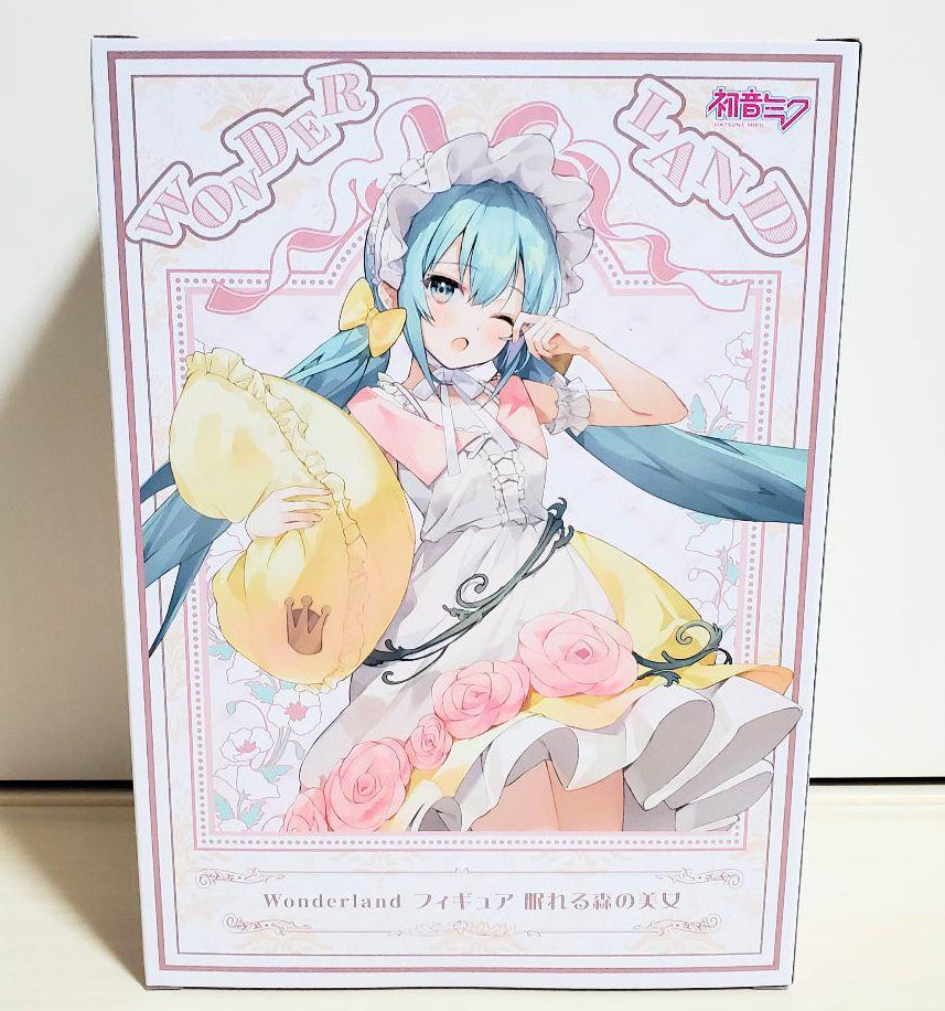 Taito Hatsune Miku Wonderland Figure Sleeping Beauty for Sale