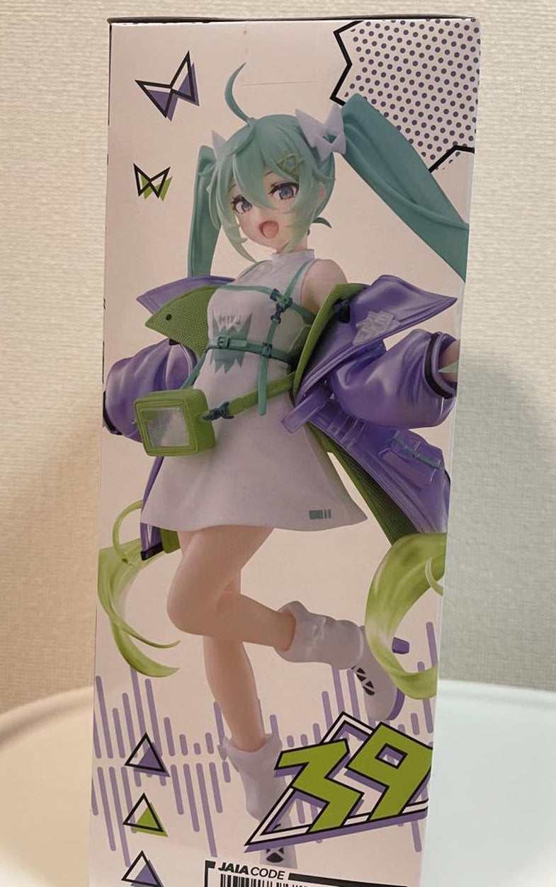 Taito Miku Fashion Figure Sporty for Sale
