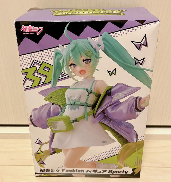 Taito Hatsune Miku Fashion Figure Sporty for Sale