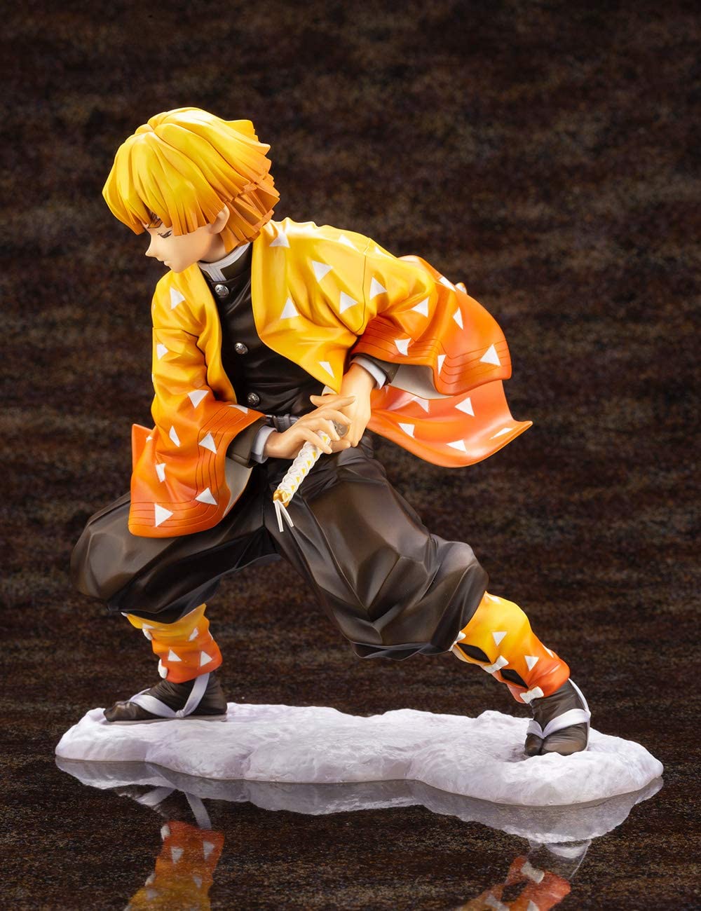 Zenitsu Figure ARTFX J Demon Slayer