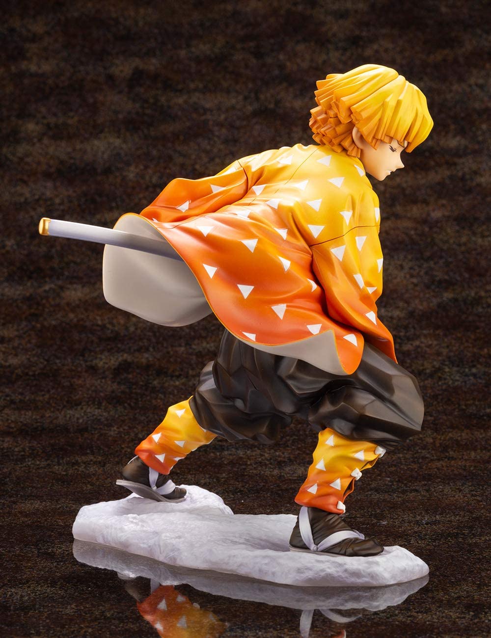 ARTFX J Demon Slayer Zenitsu Figure for Sale