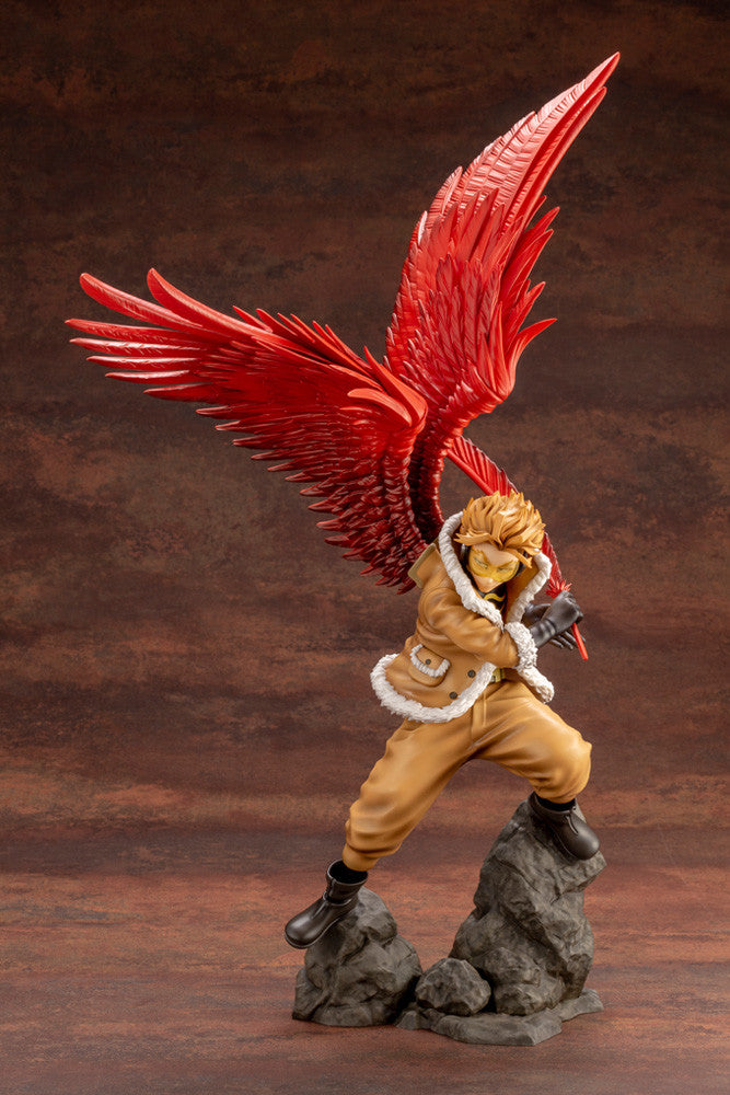 MHA ARTFX J Hawks Figure