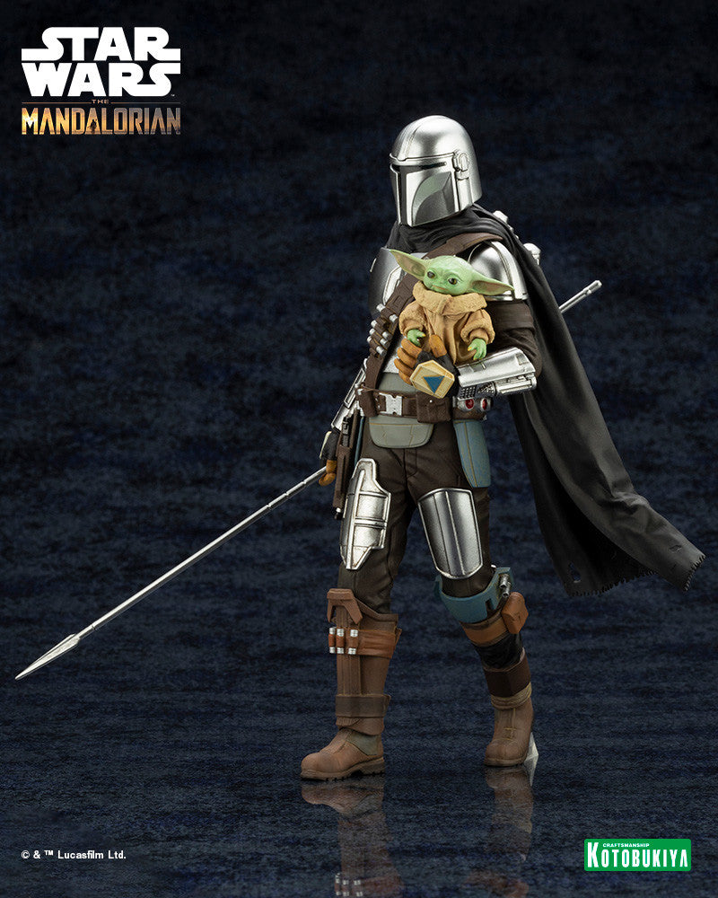Grogu & Mandalorian ARTFX+ Figure