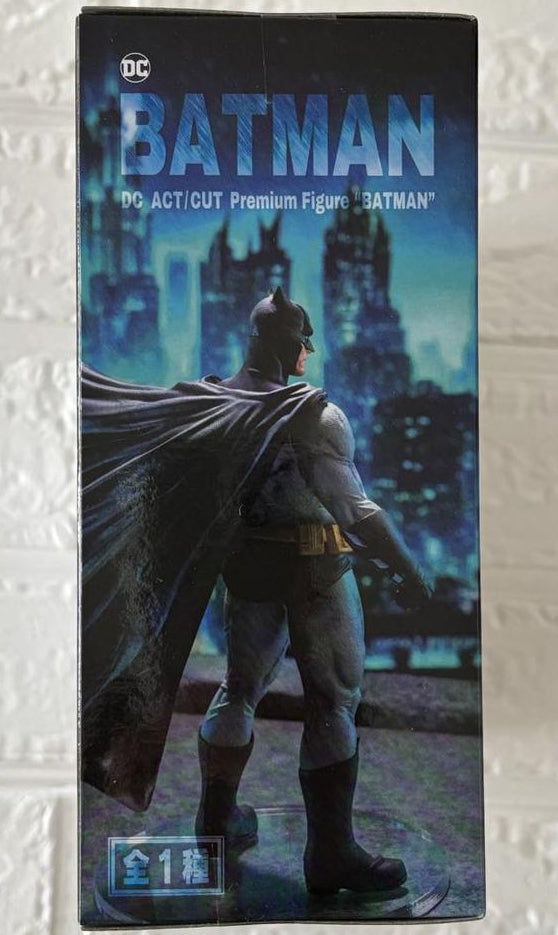 DC ACT/CUT Premium Figure Batman for Sale