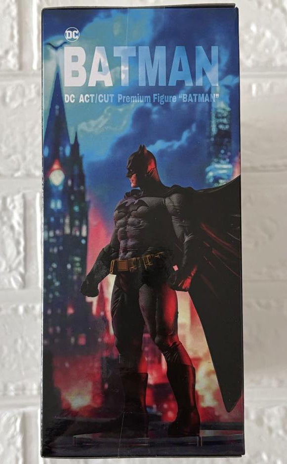 DC ACT/CUT Premium Figure Batman Buy