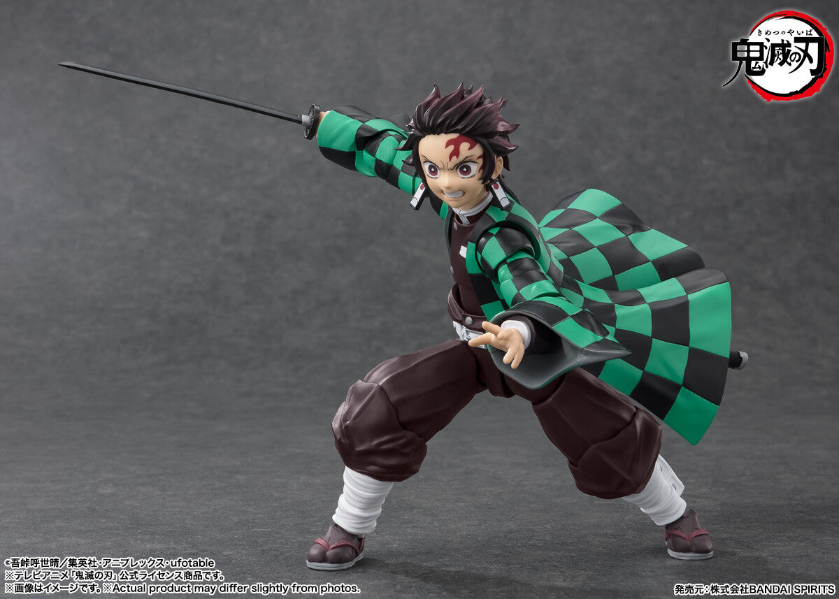 Demon Slayer S.H.Figuarts Tanjiro Kamado Figure Buy