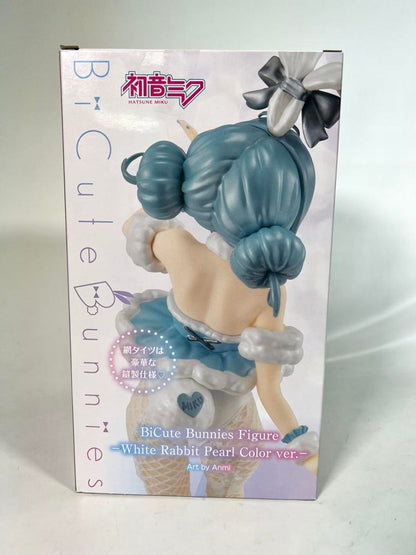 Miku BiCute Bunnies Figure White Rabbit Pearl Color Ver. FuRyu Hatsune Miku for Sale