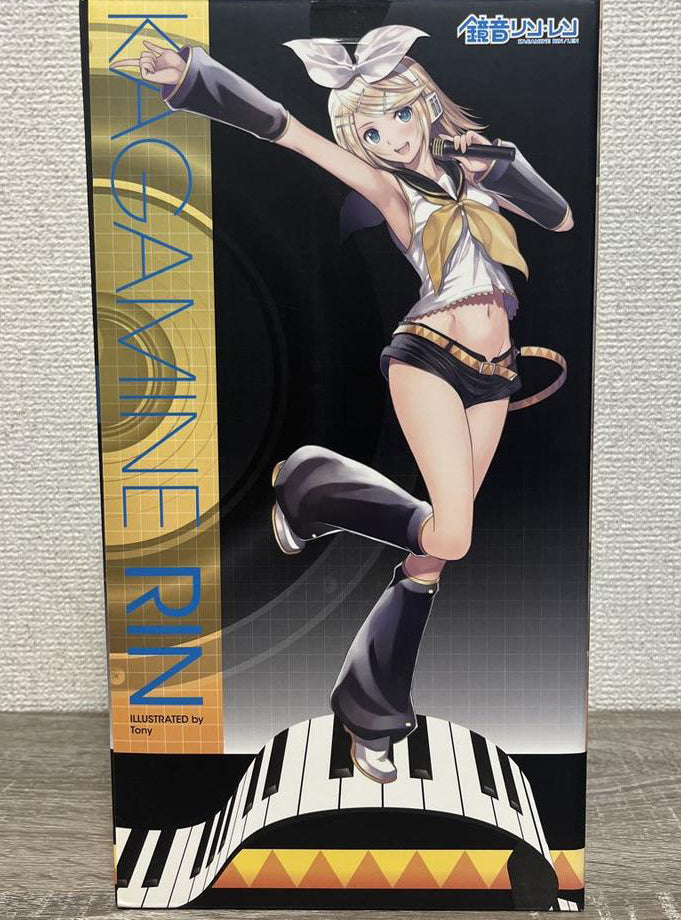 Kagamine Rin Tony ver. 1/7 Scale Figure for Sale