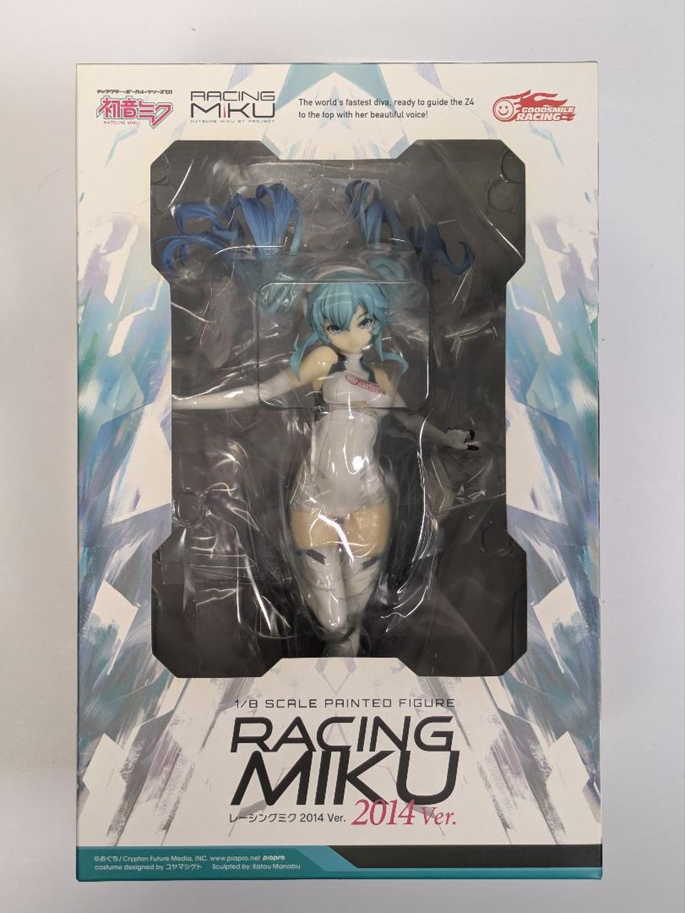 Good Smile Racing Hatsune Miku Racing Miku 2014 ver. 1/8 Scale Figure for Sale