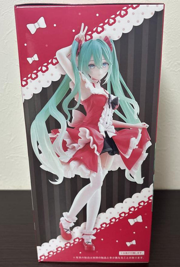 Taito Hatsune Miku Fashion Figure Lolita Buy