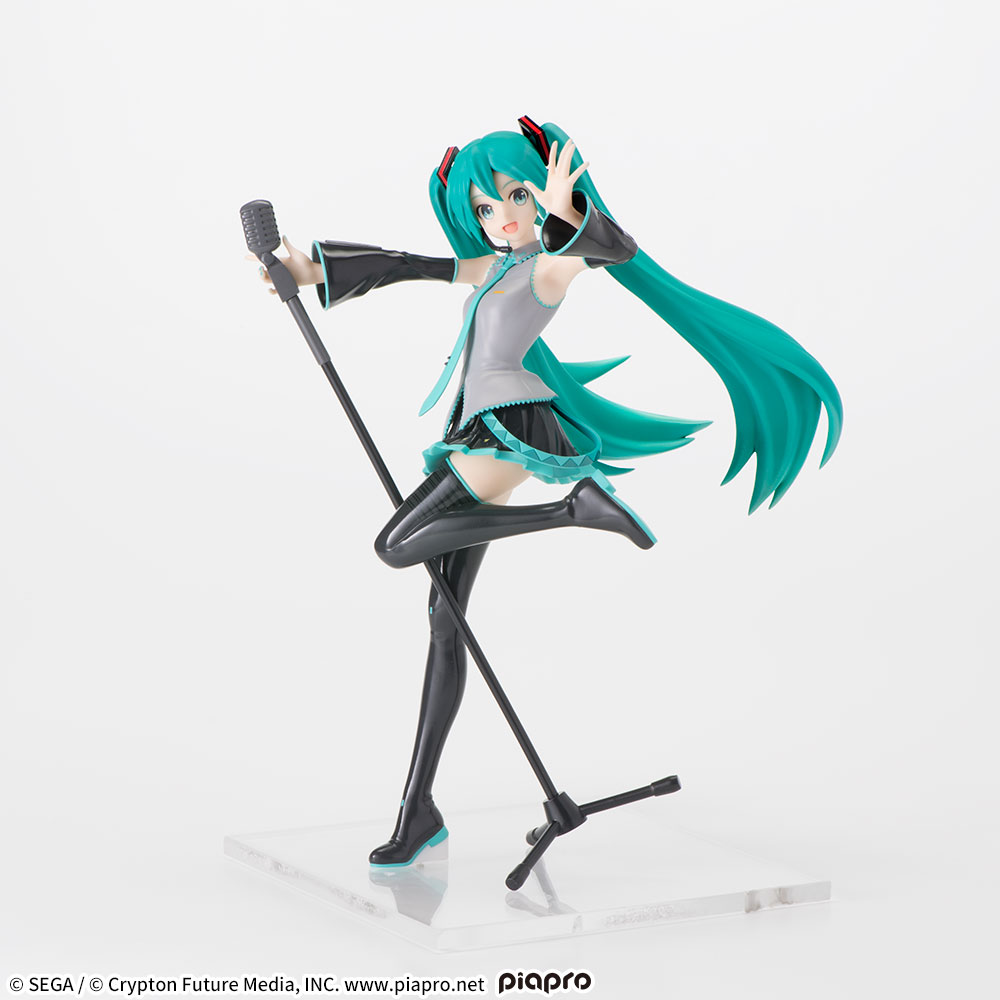 Hatsune Miku Project Diva Mega 39's Luminasta Miku Project Diva 15th Ver. Figure Buy