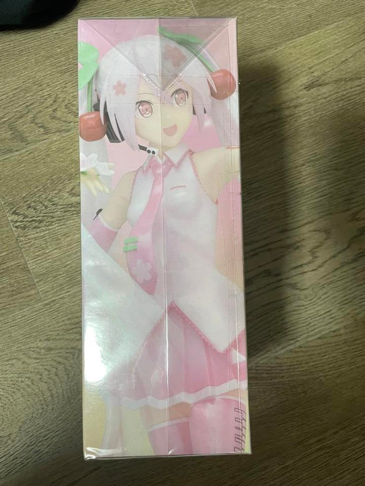 Hatsune Miku SEGA SPM Figure Sakura Miku Ver.2 Buy