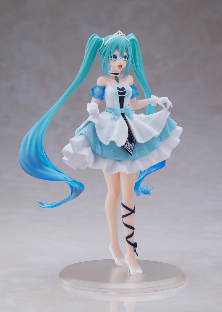 Hatsune Miku Wonderland Figure Cinderella Taito Hatsune Miku Buy