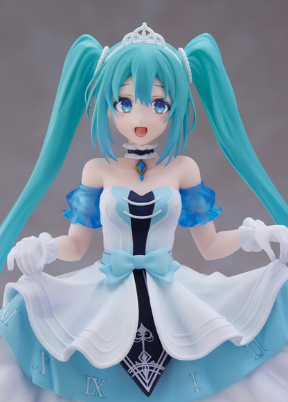 Taito Hatsune Miku Wonderland Figure Cinderella Buy