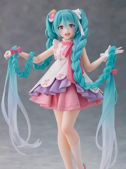 Hatsune Miku Wonderland Figure Rapunzel Taito Buy