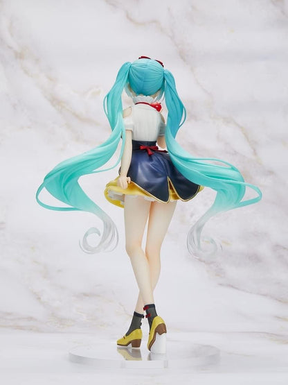 Hatsune Miku Wonderland Figure Snow White Taito for Sale