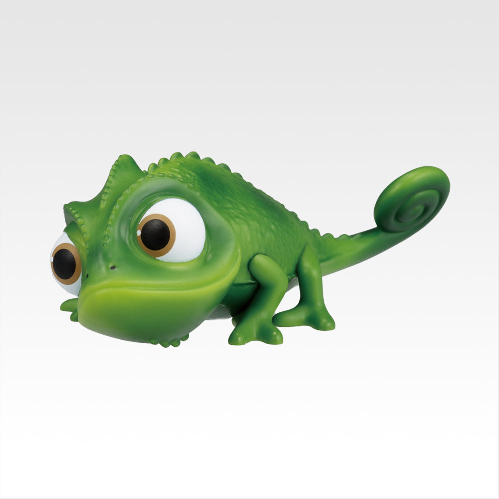 Ichiban Kuji Disney Princess Dream in Color Pascal Scene Pixie Figure for Sale