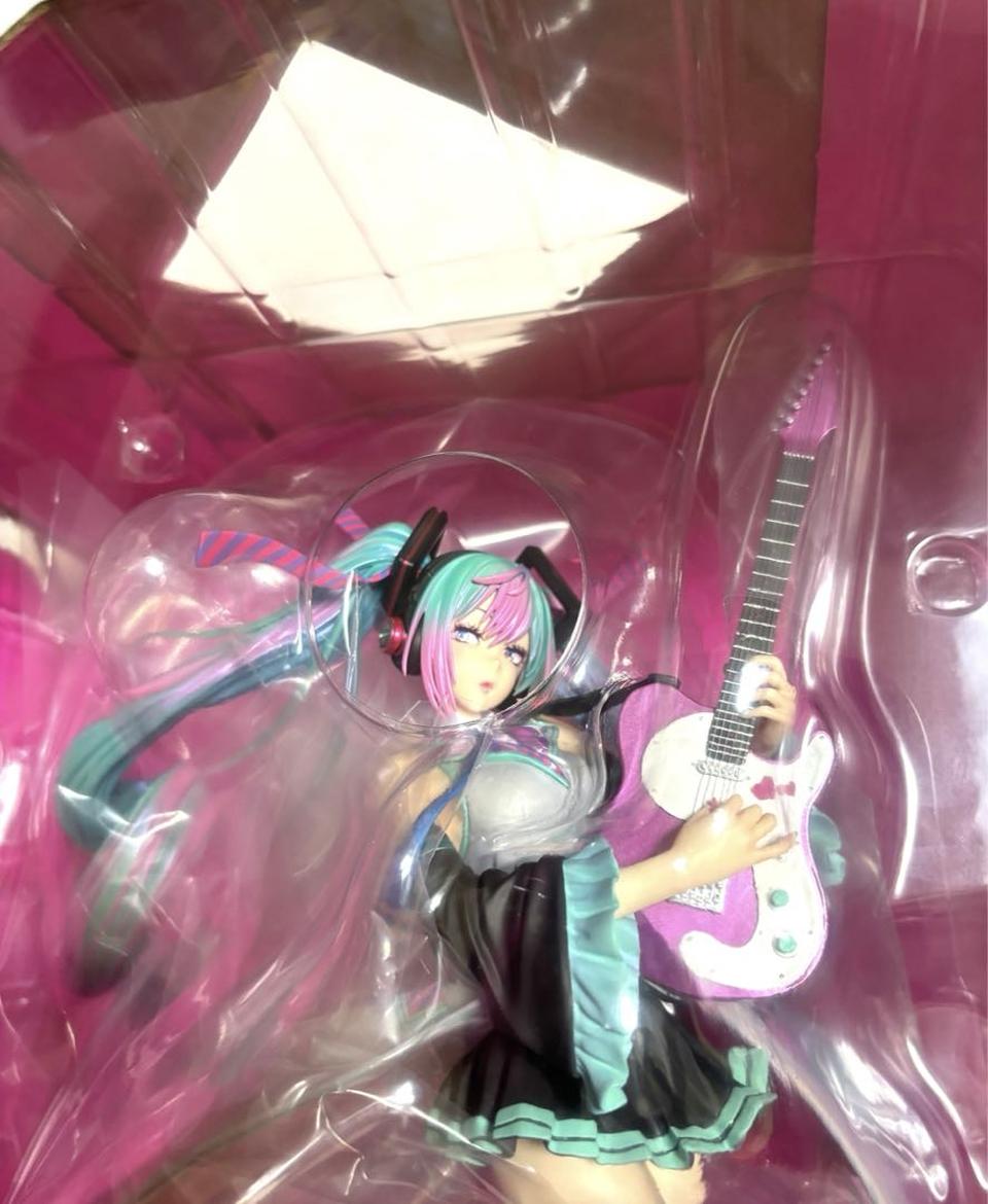 Bishoujo Remix Series Hatsune Miku 1/7 Scale Figure for Sale