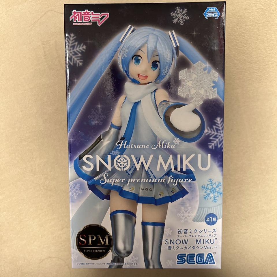 Luminasta Snow Miku Skytown Ver. Figure SEGA Hatsune Miku for Sale