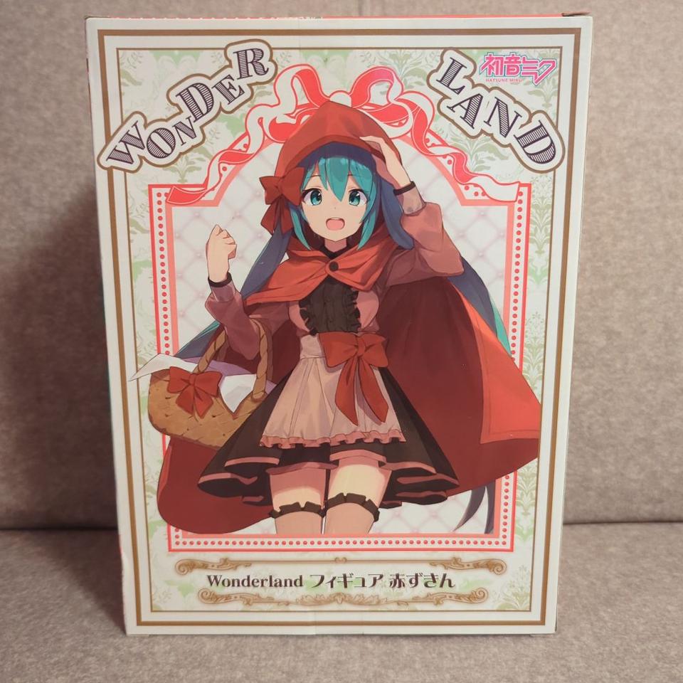 Hatsune Miku Wonderland Figure Red Riding Hood Taito Hatsune Miku fpor Sale