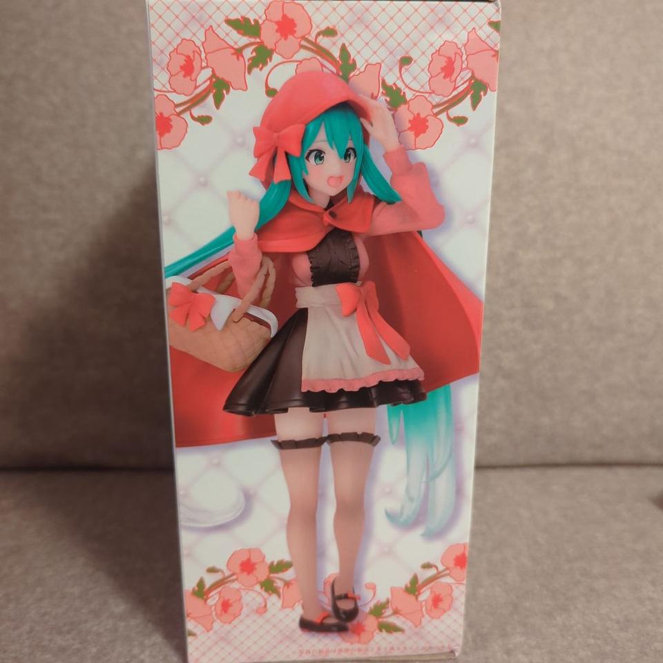 Hatsune Miku Wonderland Figure Red Riding Hood Taito Buy