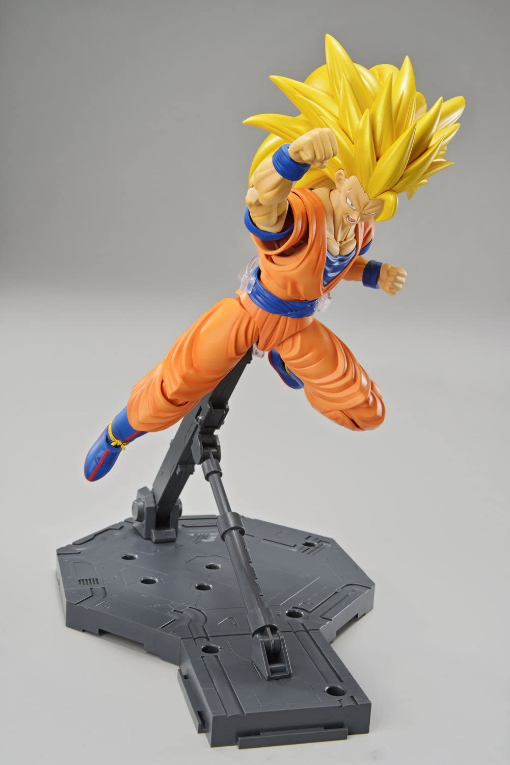 Dragon Ball Z S.H. Figuarts Super Saiyan 3 Goku action figure 16 cm