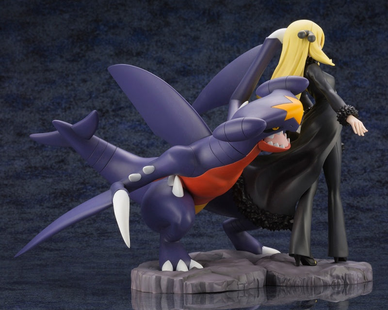 Pokemon Cynthia with Garchomp 1/8 Figure ARTFX J