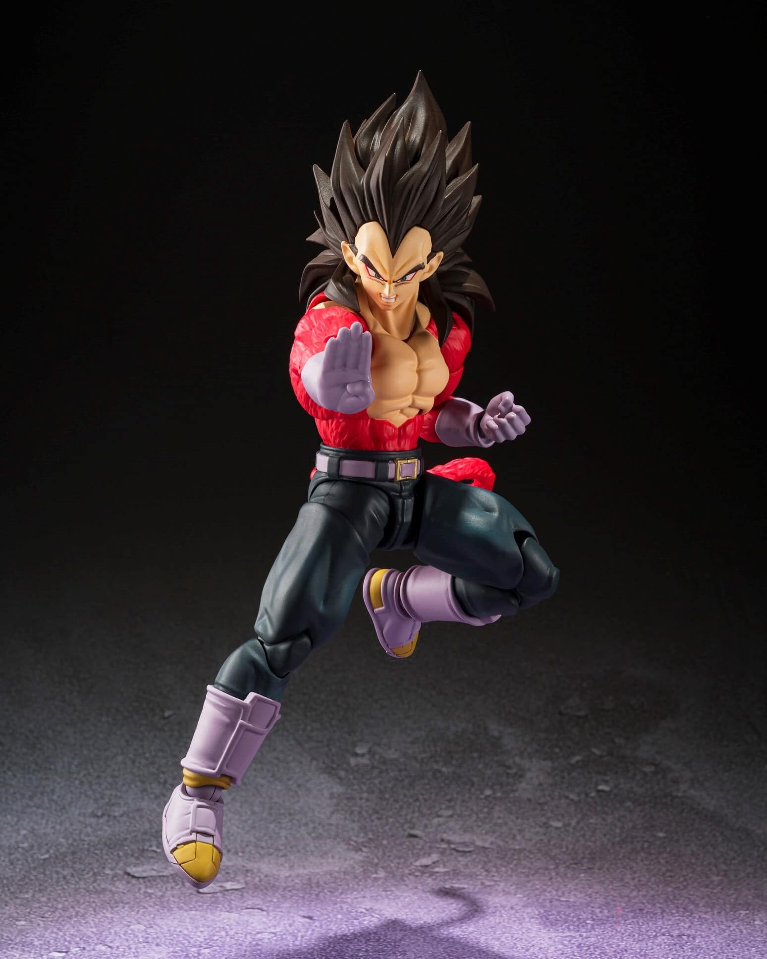 Vegeta Super Saiyan 4 Figure S.H.Figuarts